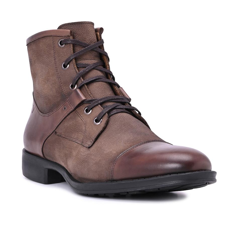BOTA CON CORDONES