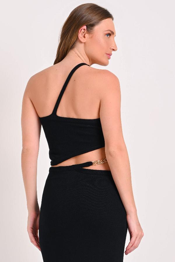 TOP CON METAL Y ABERTURA CARMEN STEFFENS ALTO VERANO 2023