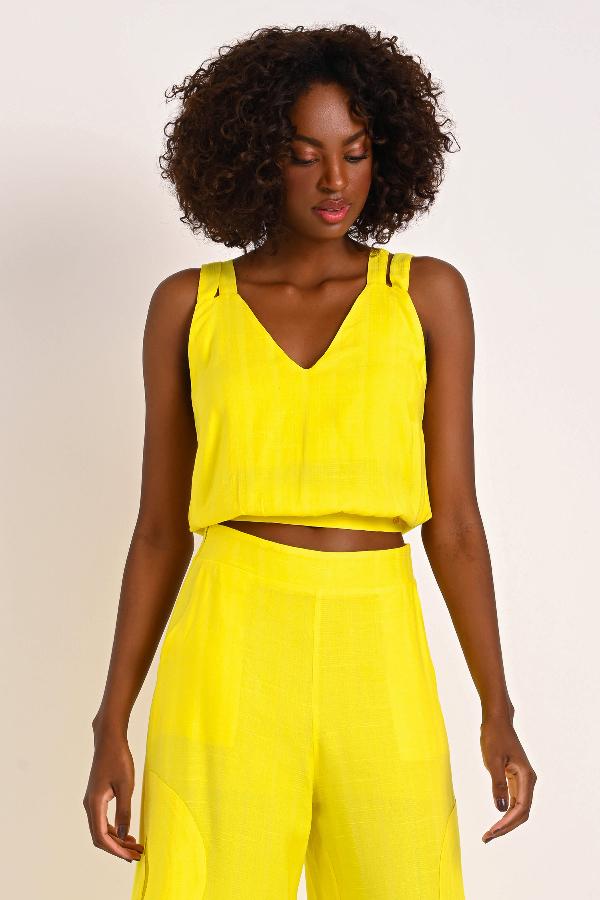 BLUZA CON AMARRACION