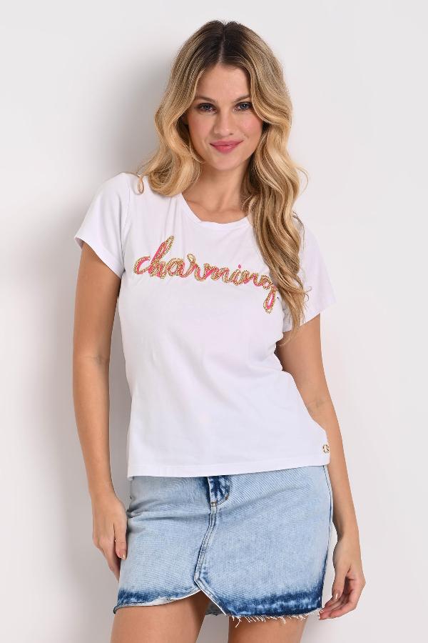 T-SHIRT BASICA BORDADO NAMING