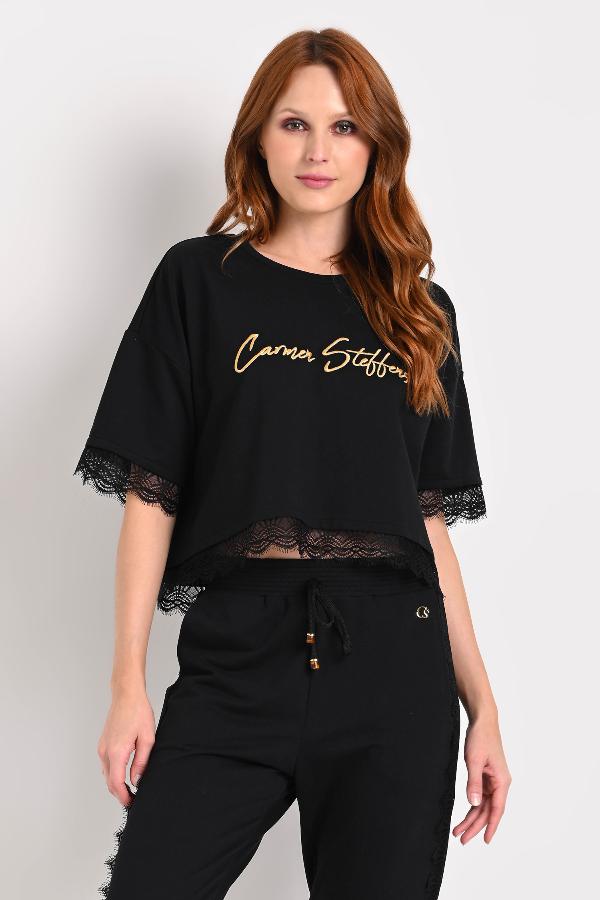 BLUSA CROPPED CON ENCAJE