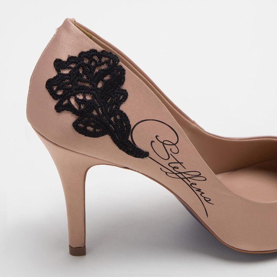 STILETTO 