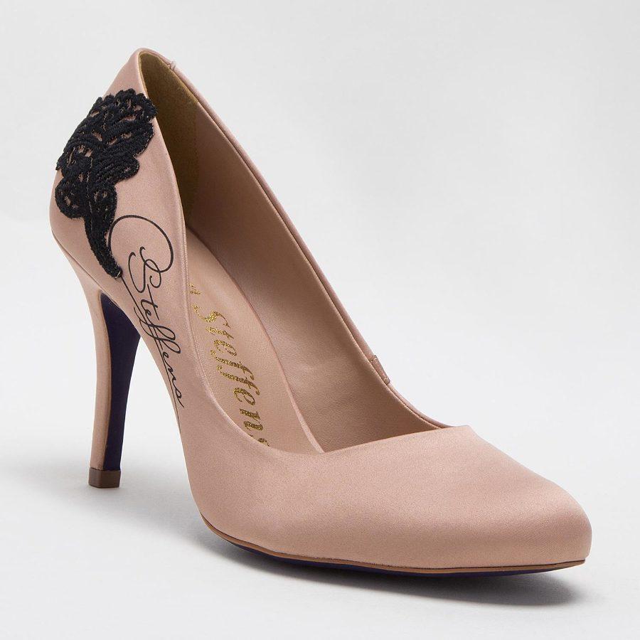 STILETTO 