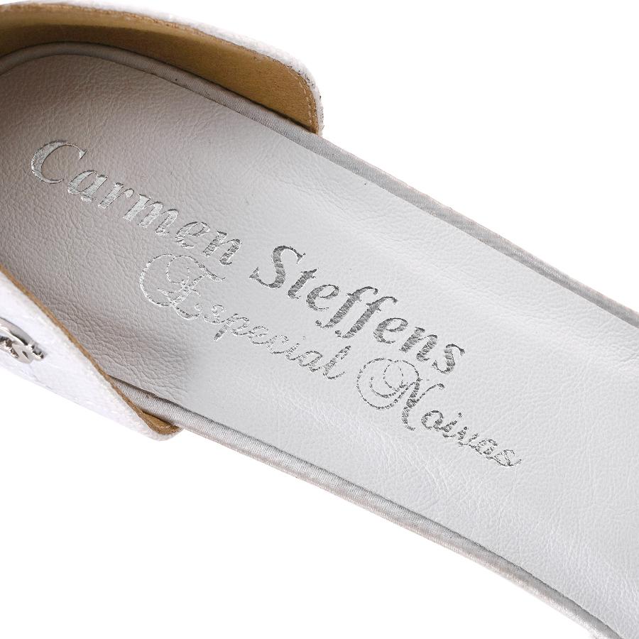 PEEP TOE CON METAL PERSONALIZADO