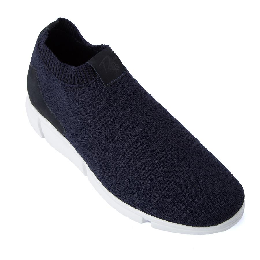 TENIS CON COSTURA Y CORDONES