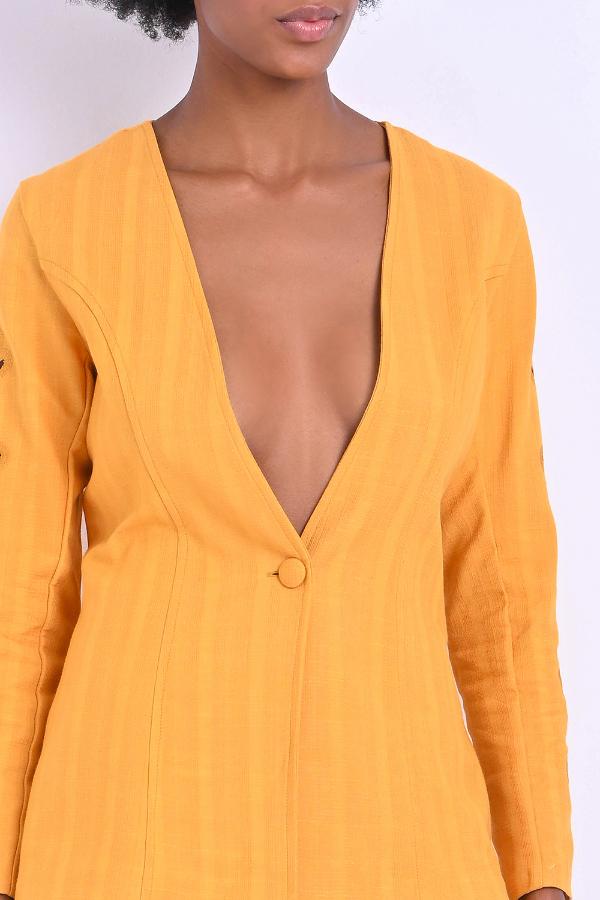 BLAZER CON BORDADO