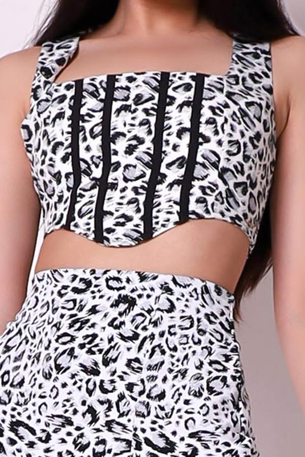 CROPPED CON APLIQUES CS YOUNG VERANO 2023