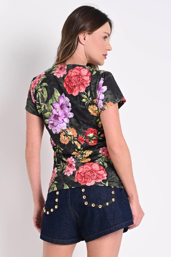 T-SHIRT BASICA ESTAMPADA